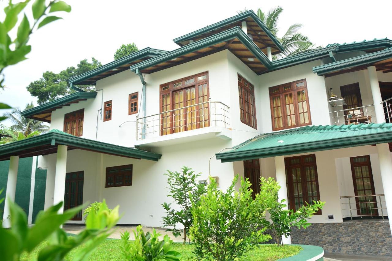Seven Luck Palace Kandy Exterior foto
