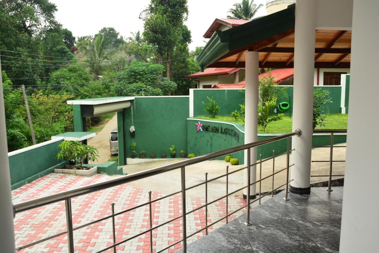Seven Luck Palace Kandy Exterior foto